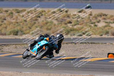 media/Oct-08-2023-CVMA (Sun) [[dbfe88ae3c]]/Race 2 Supersport Middleweight (Shootout)/